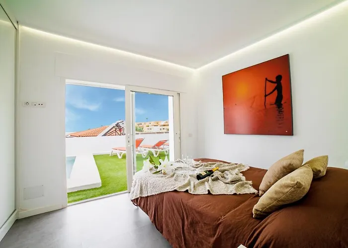 Carlota * أذيخي